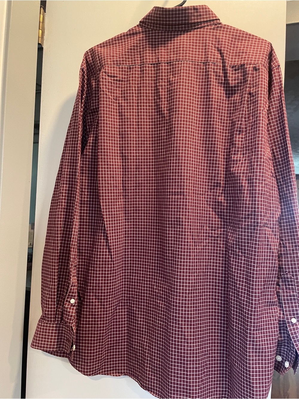 L.L. Bean Men's Burgundy Grid Button-Down Shirt size L - Picture 5 of 5